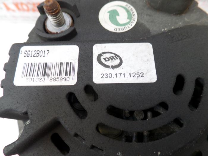 Usagé Dynamo Opel Movano Combi 2.2 DTI Prix sur demande proposé par N Kossen Autorecycling BV