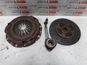 Used Clutch kit (complete) Opel Movano Combi 2.2 DTI Price on request offered by N Kossen Autorecycling BV