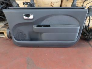 Usados Tapizado de puerta de 2 puertas derecha Renault Twingo II (CN) 1.2 16V Precio de solicitud ofrecido por N Kossen Autorecycling BV