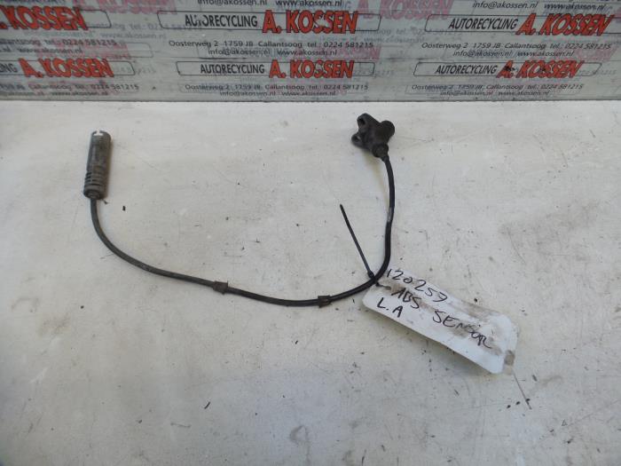 Używane Czujnik ABS BMW Z3 Roadster (E36/7) 1.9 16V Cena na żądanie oferowane przez N Kossen Autorecycling BV