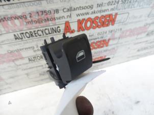 Używane Przelacznik elektrycznej szyby Skoda Rapid Cena na żądanie oferowane przez N Kossen Autorecycling BV