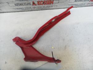 Used Bonnet Hinge Skoda Rapid Price on request offered by N Kossen Autorecycling BV