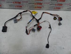 Used Wiring harness Chrysler Voyager/Grand Voyager (RG) 2.8 CRD 16V Autom. Price on request offered by N Kossen Autorecycling BV