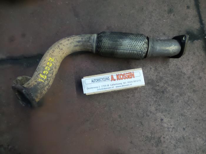 Exhaust front section from a Kia Sorento I (JC) 2.5 CRDi 16V VGT 2007