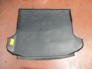 Used Floor panel load area Kia Sorento Price on request offered by N Kossen Autorecycling BV