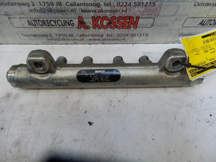 Usagé Système d'injection Opel Movano Combi 2.2 DTI Prix sur demande proposé par N Kossen Autorecycling BV