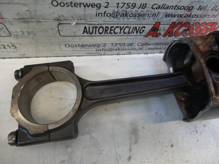 Używane Korbowód Mini Cooper Cena na żądanie oferowane przez N Kossen Autorecycling BV