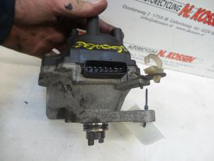 Stromverteiler van een Honda Civic (EJ/EK) 1.4iS 16V 1996