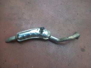 Used Exhaust rear silencer Kia Sorento I (JC) 2.5 CRDi 16V VGT Price on request offered by N Kossen Autorecycling BV