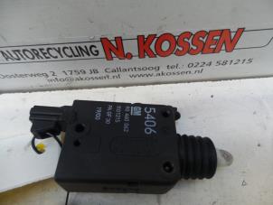 Used Central locking motor Opel Zafira (F75) 1.8 16V Price on request offered by N Kossen Autorecycling BV
