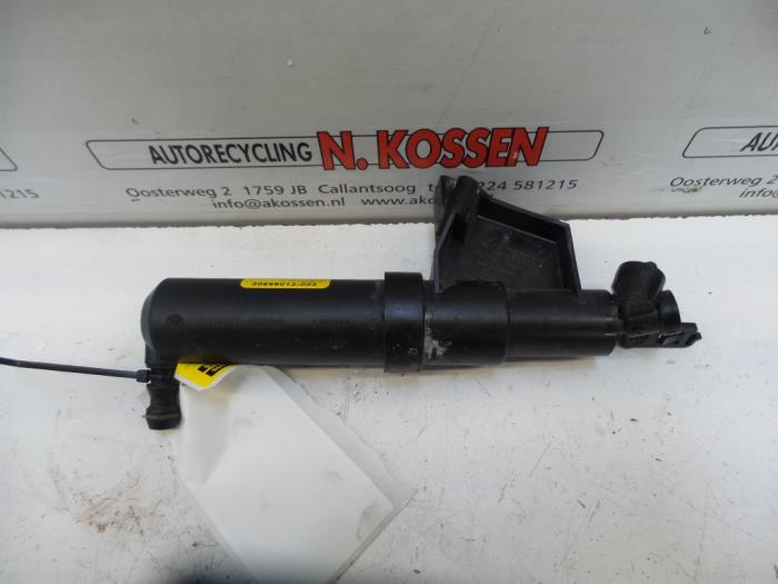 Usagé Buse phare Volvo V50 Prix sur demande proposé par N Kossen Autorecycling BV