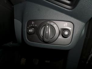 Usagé Commutateur lumière Ford C-Max (DXA) 1.6 TDCi 16V Van Prix sur demande proposé par N Kossen Autorecycling BV