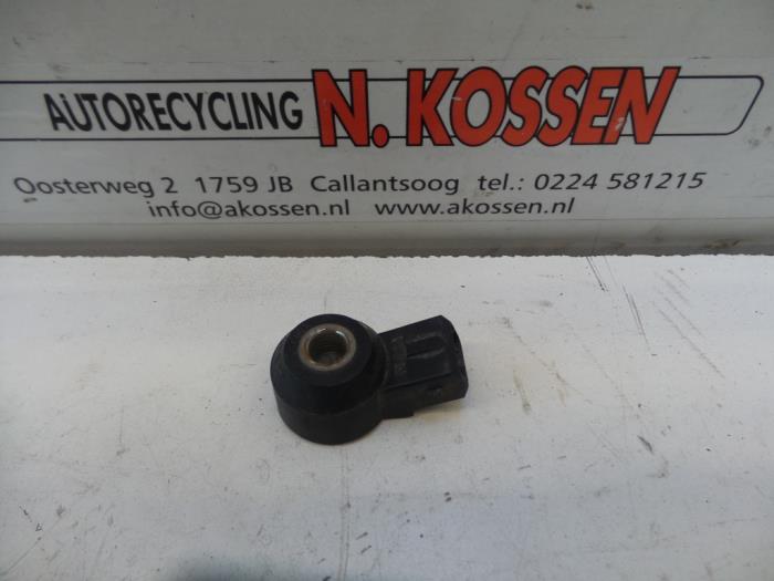 Begagnade Knackningssensor Dodge Ram Van 2.5 CRD Pris på förfrågan erbjuds av N Kossen Autorecycling BV