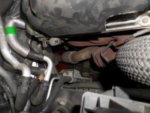 Used Catalytic converter Ssang Yong Rodius 2.7 270 Xdi 20V 4x2 Price on request offered by N Kossen Autorecycling BV