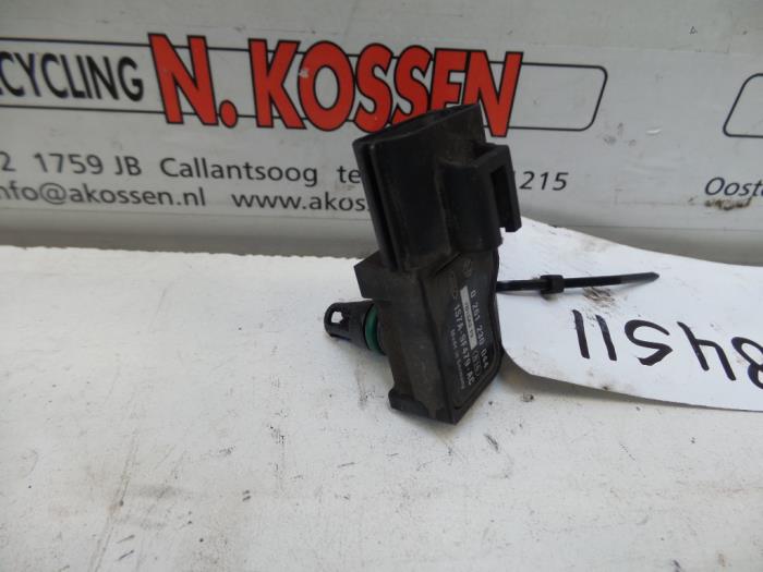 Begagnade MAP-sensor (insugsrör) Volvo V50 Pris på förfrågan erbjuds av N Kossen Autorecycling BV