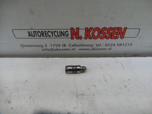 Used Tappet Mercedes Sprinter Price on request offered by N Kossen Autorecycling BV