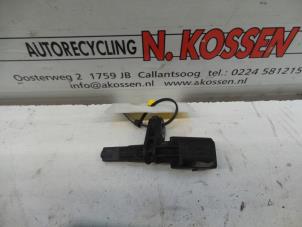 Used ABS Sensor Volkswagen Transporter T5 2.0 TDI DRF Price on request offered by N Kossen Autorecycling BV
