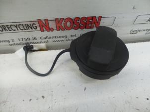 Used Fuel cap Seat Leon (1P1) 1.9 TDI 105 Price on request offered by N Kossen Autorecycling BV