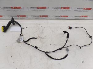 Usagé Faisceau de câbles Renault Twingo II (CN) 1.2 16V Prix sur demande proposé par N Kossen Autorecycling BV