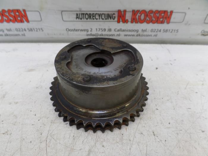 Usagé Réglage arbre à cames Porsche Cayenne (9PA) 4.8 V8 32V GTS Prix sur demande proposé par N Kossen Autorecycling BV