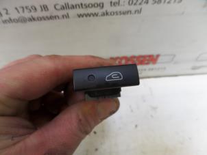 Used Airflow switch Hyundai i10 (F5) 1.2i 16V Price on request offered by N Kossen Autorecycling BV