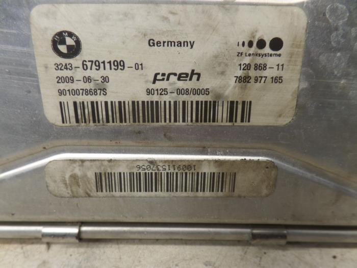 Lenkkraftverstärker Steuergerät van een BMW X6 (E71/72) xDrive35d 3.0 24V 2009
