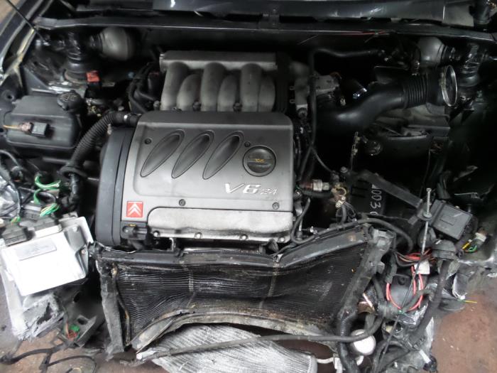 Engine from a Citroën XM (Y4) 3.0 V6 24V 1998