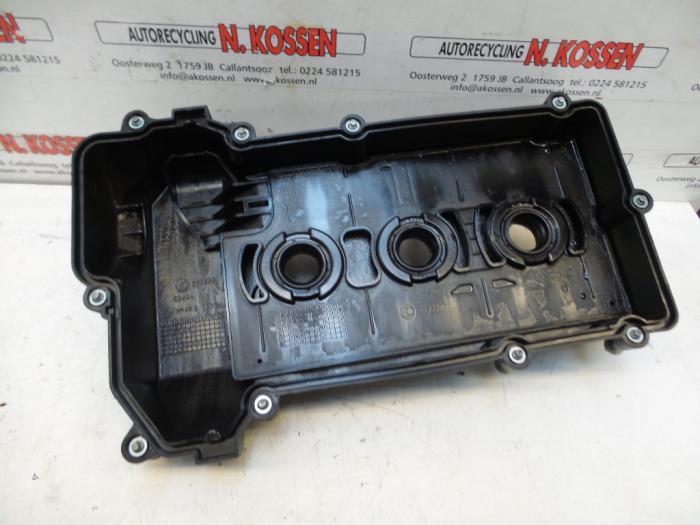 Gebrauchte Ventildeckel Mitsubishi Colt Preis auf Anfrage angeboten von N Kossen Autorecycling BV