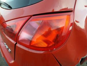 Gebrauchte Rücklicht rechts Mitsubishi Colt Preis auf Anfrage angeboten von N Kossen Autorecycling BV