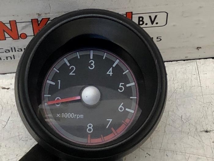 Używane Obrotomierz Suzuki Alto Cena na żądanie oferowane przez N Kossen Autorecycling BV