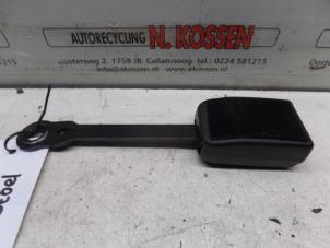 Used Front seatbelt buckle, left Peugeot 307 CC (3B) 1.6 16V Price on request offered by N Kossen Autorecycling BV