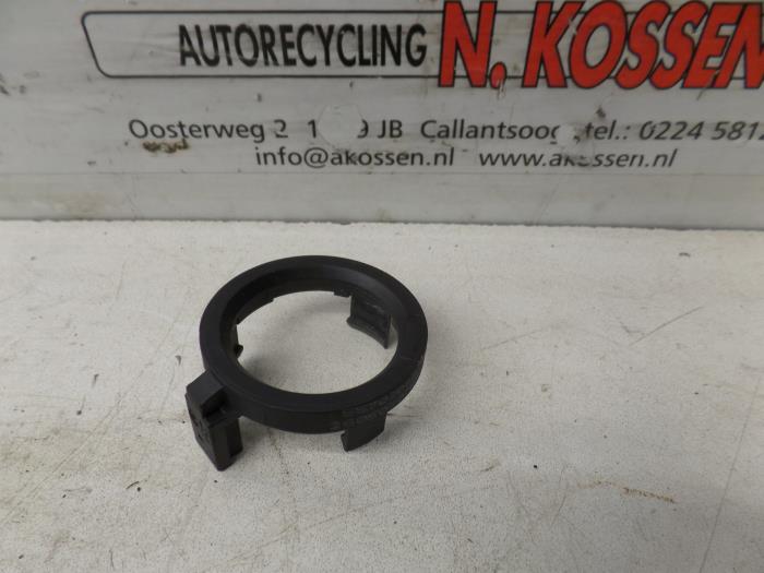 Używane Modul immobilizera Opel Corsa Cena na żądanie oferowane przez N Kossen Autorecycling BV