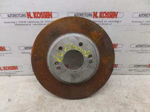 Used Front brake disc Hyundai Santafe Price on request offered by N Kossen Autorecycling BV