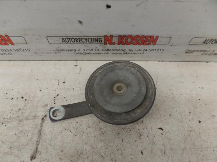 Używane Klakson Nissan Cab Star Cena na żądanie oferowane przez N Kossen Autorecycling BV