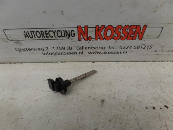 Begagnade Innetemperatursensor BMW X6 (E71/72) xDrive35d 3.0 24V Pris på förfrågan erbjuds av N Kossen Autorecycling BV
