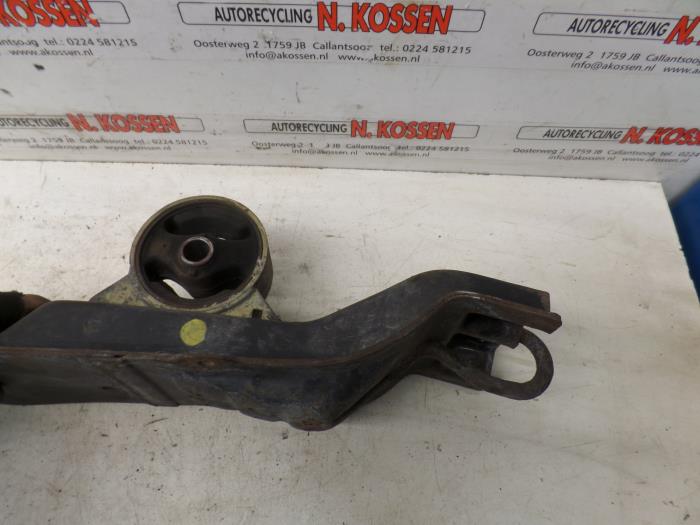 Used Engine mount Mitsubishi Outlander Price on request offered by N Kossen Autorecycling BV