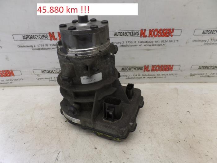 Usagé Pompe de direction Volvo XC60 I (DZ) 3.2 24V AWD Prix sur demande proposé par N Kossen Autorecycling BV