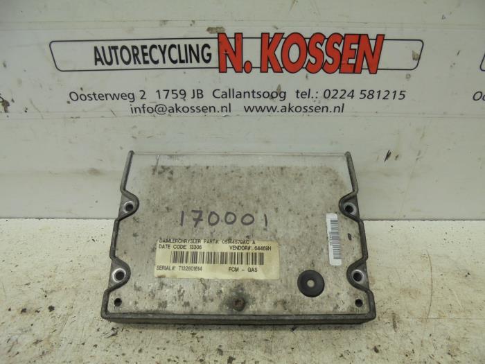 Usagé Ordinateur divers Chrysler Voyager Prix sur demande proposé par N Kossen Autorecycling BV