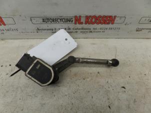 Used Ride height controller, front right BMW X6 (E71/72) xDrive35d 3.0 24V Price on request offered by N Kossen Autorecycling BV