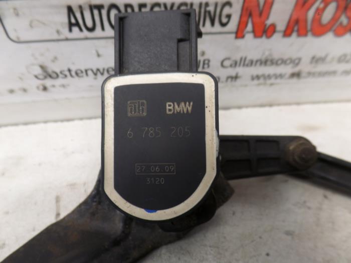 Rear suspension height controller, right from a BMW X6 (E71/72) xDrive35d 3.0 24V 2009