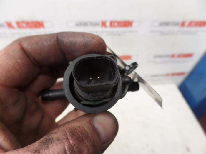 Engine temperature sensor from a Seat Toledo 2004