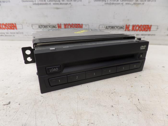 DVD player from a BMW X6 (E71/72) xDrive35d 3.0 24V 2009