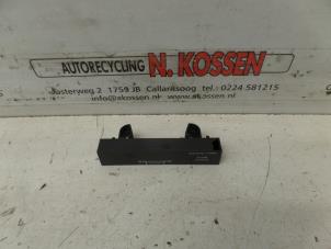 Used Antenna Renault Clio III (BR/CR) 1.6 16V Price on request offered by N Kossen Autorecycling BV