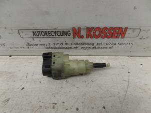 Used Clutch switch Volkswagen Transporter T5 2.0 TDI DRF Price on request offered by N Kossen Autorecycling BV