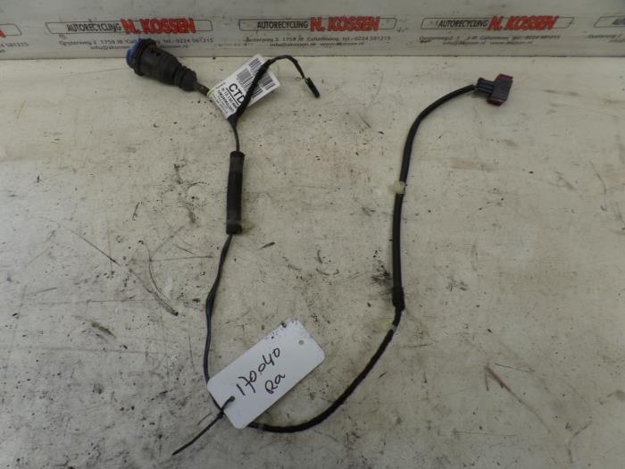 Begagnade Kablage Opel Meriva (A) 1.4 16V Twinport Pris på förfrågan erbjuds av N Kossen Autorecycling BV