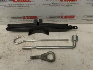 Used Tool set Daihatsu Cuore (L251/271/276) Price on request offered by N Kossen Autorecycling BV