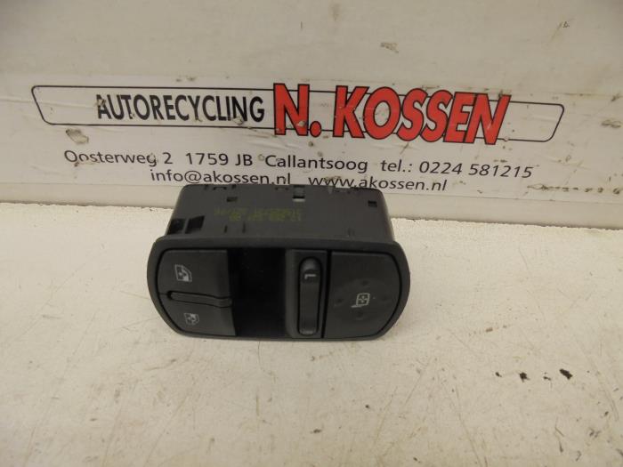 Używane Przelacznik lusterka Opel Corsa Cena na żądanie oferowane przez N Kossen Autorecycling BV