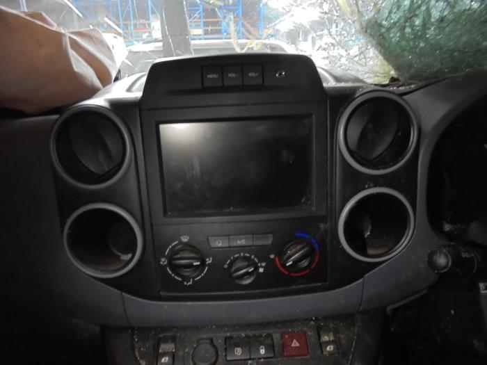Used Interior display Citroen Berlingo Price on request offered by N Kossen Autorecycling BV