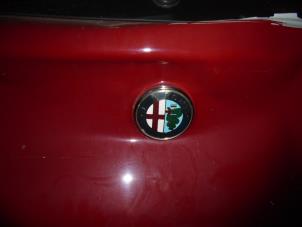Usados Interruptor del portón trasero Alfa Romeo Mito Precio de solicitud ofrecido por N Kossen Autorecycling BV