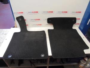 Used Set of mats Smart Fortwo Coupé (451.3) Electric Drive Price on request offered by N Kossen Autorecycling BV